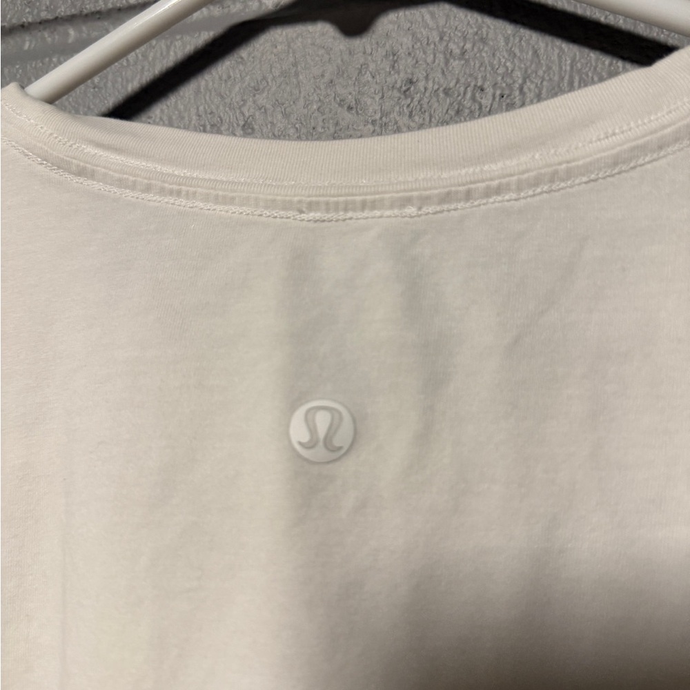 Lululemon Love Crewneck T-Shirt - Picture 6 of 7